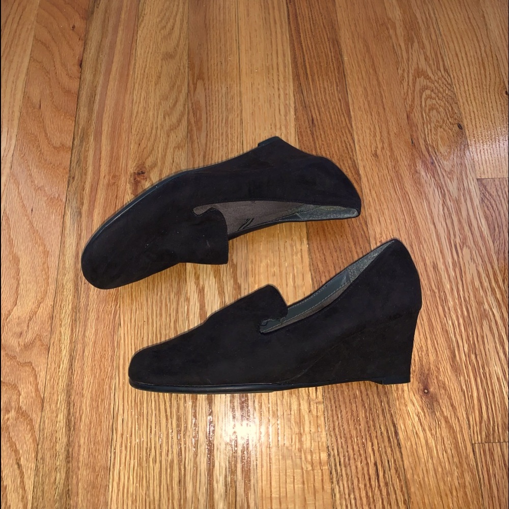 Suede Black wedged heels
